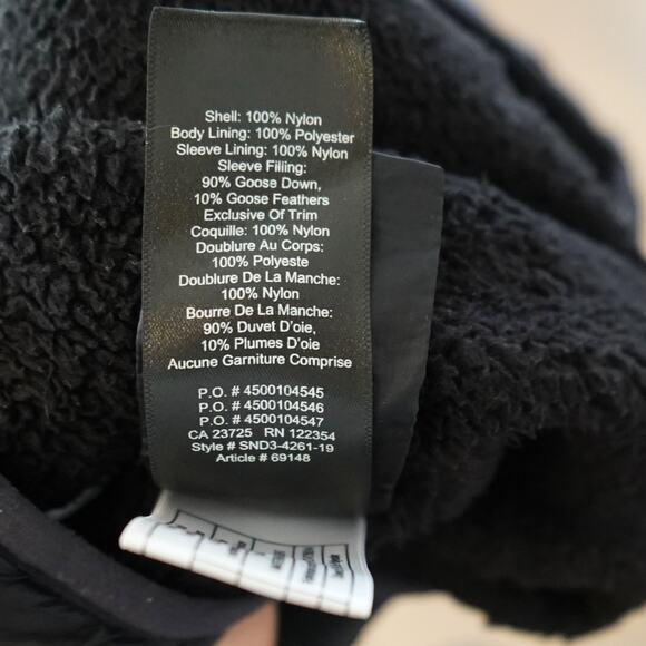 TNA The Little Puff Puffer Jacket Black Medium Down Insulated Full Zip Outdoors - Picture 6 of 8